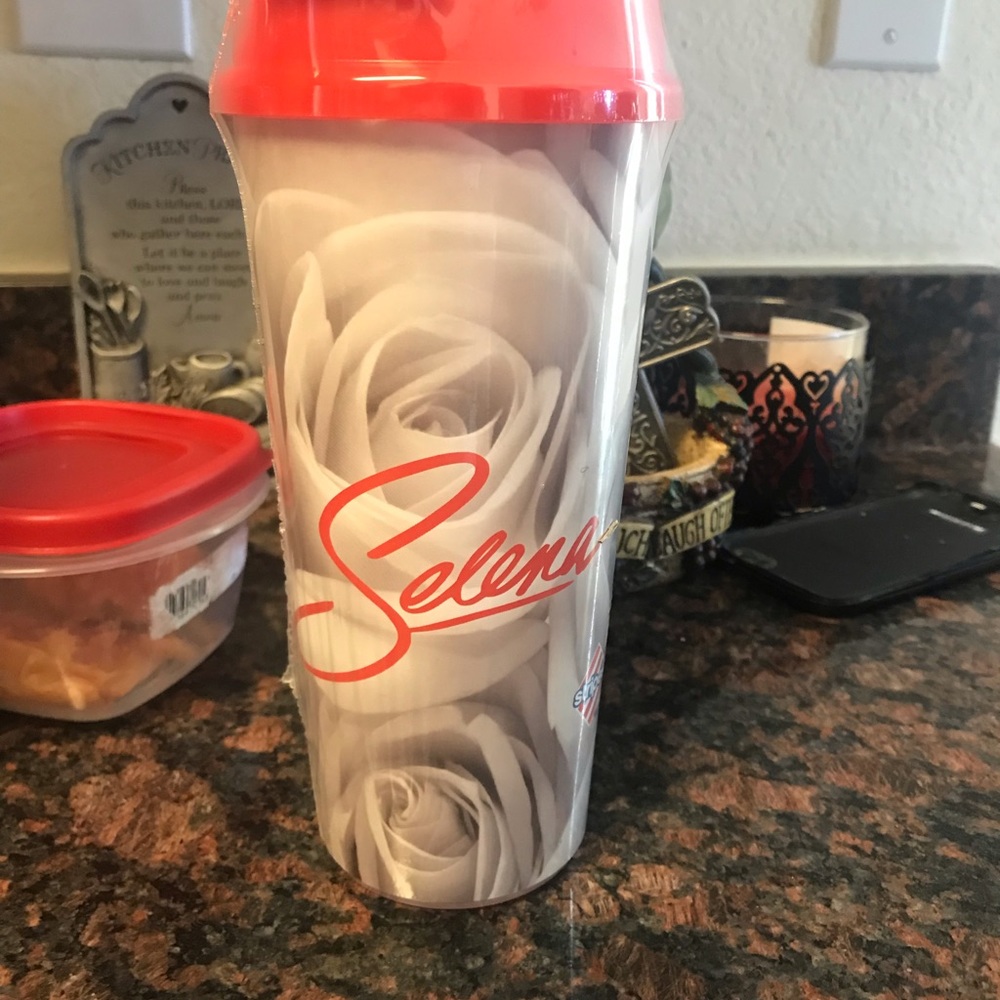 LIMITED EDITION Selena Cup